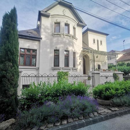 Kuria Apartman Budapest With Free Parking 외부 사진