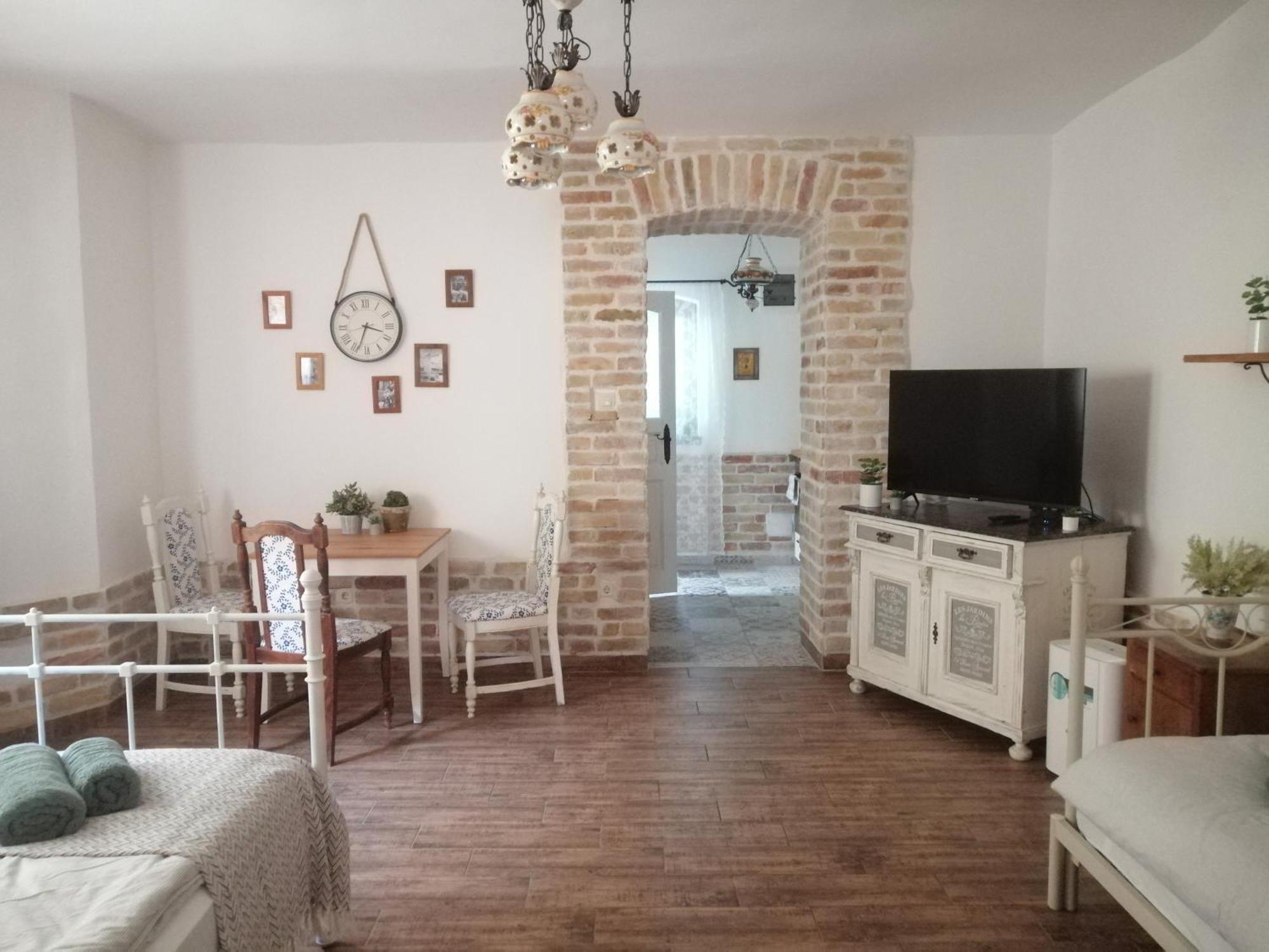 Kuria Apartman Budapest With Free Parking 외부 사진
