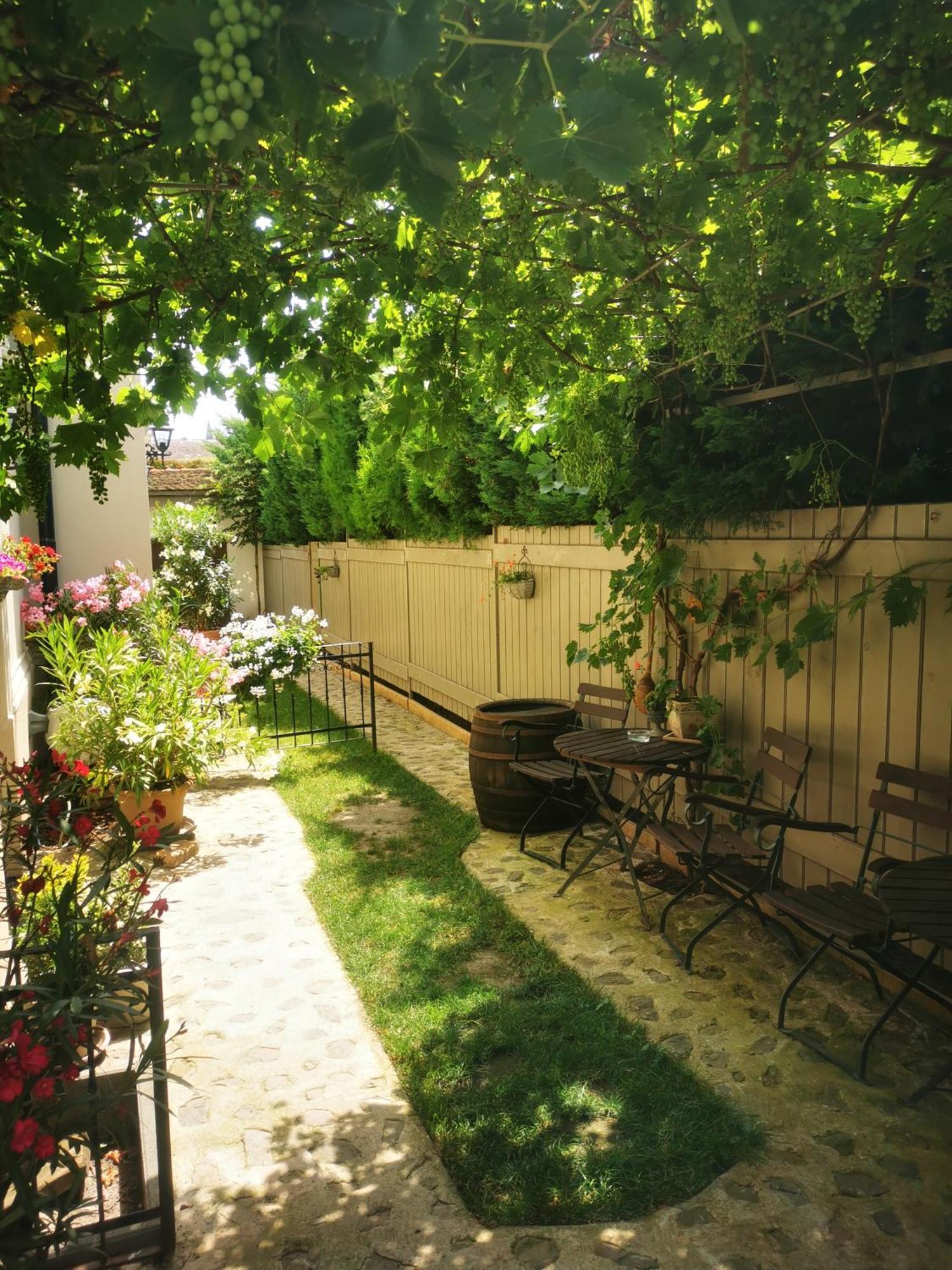 Kuria Apartman Budapest With Free Parking 외부 사진