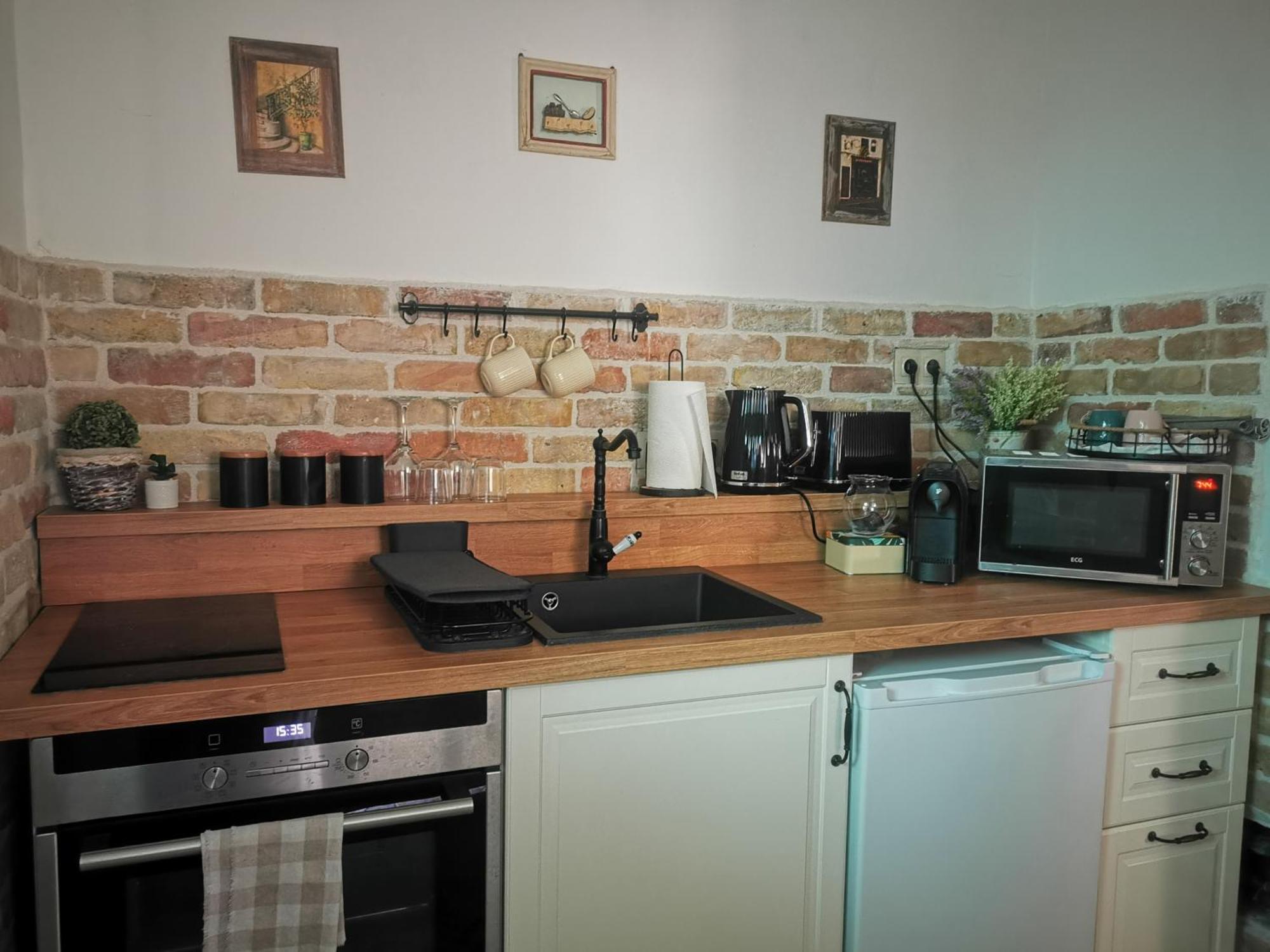 Kuria Apartman Budapest With Free Parking 외부 사진